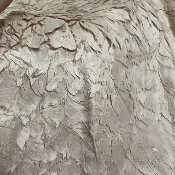 BCBG Max Azria Blush Pink Silk Feather Dress Sz 4 - Picture 3 of 9